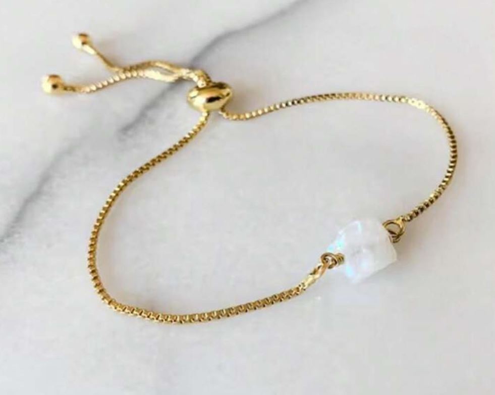 Adjustable Moonstone Bracelet – Dainty Gold Chain with Genuine Raw Moonstone, Minimalist Jewelry, Gift for Her