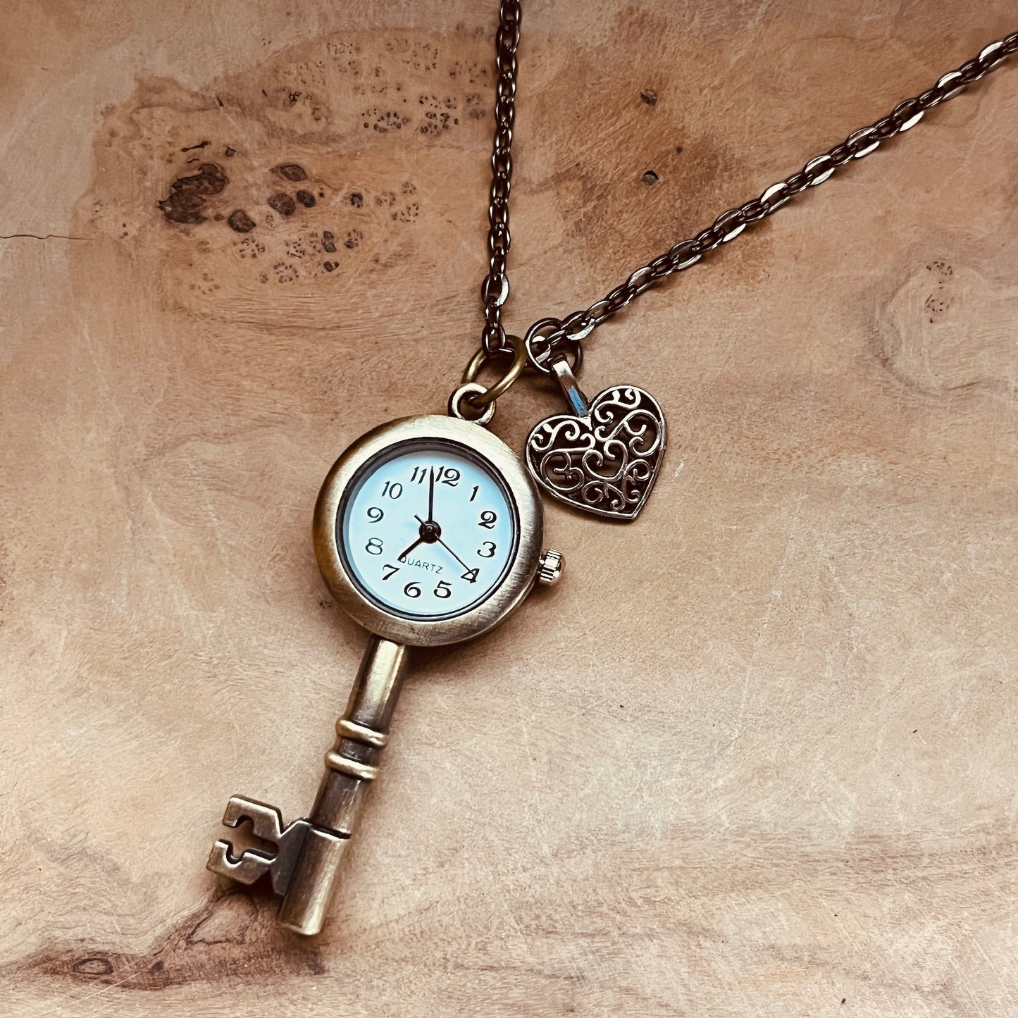 Vintage-Style Key Watch Necklace. Antique Brass Key Pendant with Working Quartz Clock, Steampunk Jewelry, Bronze Watch Charm, Clock Pendant