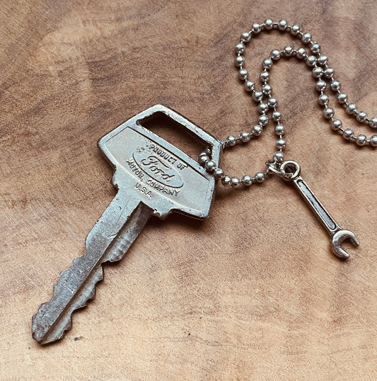 Vintage Ford Key Necklace, Ford Keychain, Mustang, Bronco, Ranger, Galaxie, Fox Body, Ford Accessories