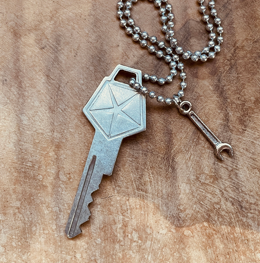 Vintage Chrysler Key Necklace or Keychain, Authentic Chrysler Car Key, Mopar Key Jewelry, PT Cruiser, Imperial New Yorker 300 Accessories