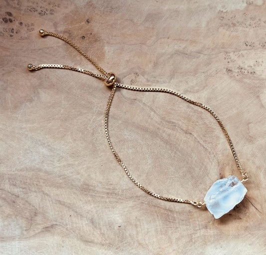 Adjustable Moonstone Bracelet – Dainty Gold Chain with Genuine Raw Moonstone, Minimalist Jewelry, Gift for Her